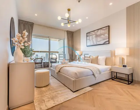 Upgraded 1-Bedroom Overlooking Palm Jumeirah & Sea Views from Living — Dubai Marina — photo 2