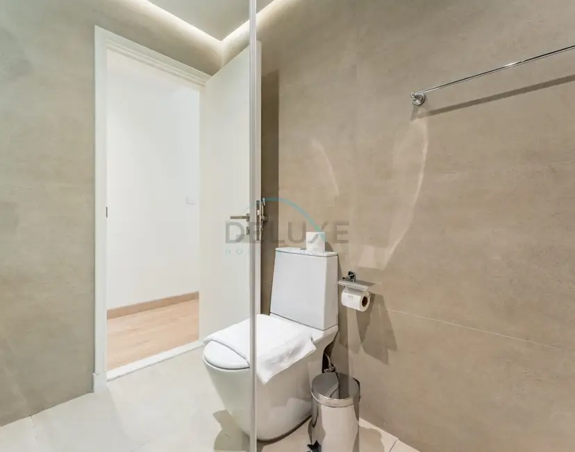 Renoviertes 1-Schlafzimmer-Apartment mit teilweisem Meer- und Stadtblick in Strandnähe — Dubai Marina — photo 24