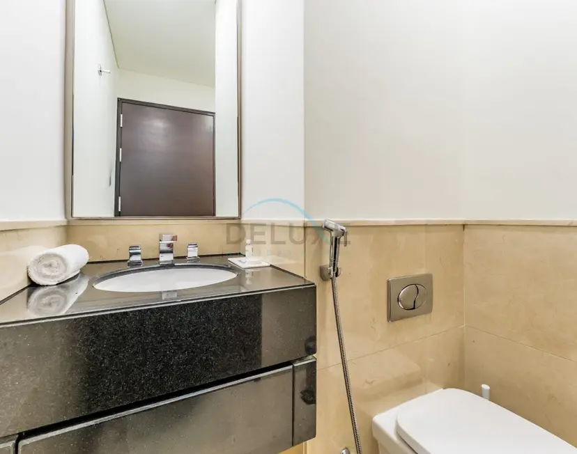 Appartement d'une chambre en étage élevé avec vue panoramique sur le canal de Dubaï — Dubai Marina — photo 10