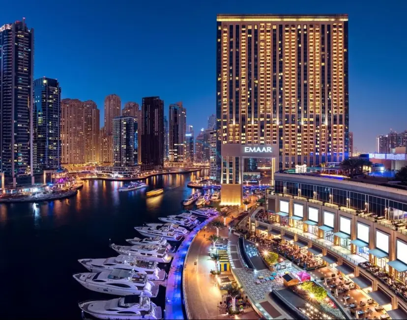 Appartement d'une chambre en étage élevé avec vue panoramique sur le canal de Dubaï — Dubai Marina — photo 22