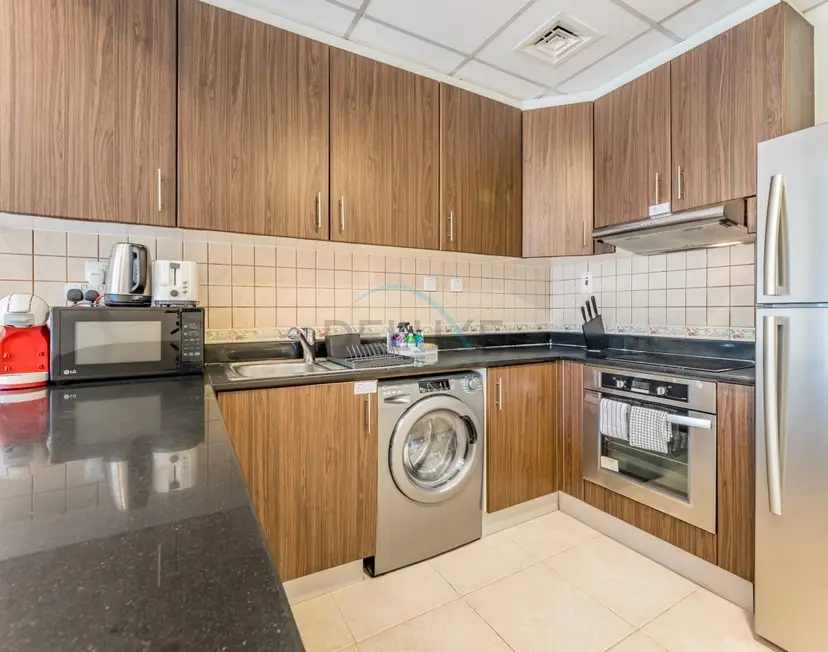 2-Schlafzimmer-Apartment in großer Höhe mit teilweisem Marinablick — Dubai Marina — photo 10