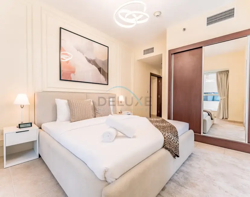 2-Schlafzimmer-Apartment in großer Höhe mit teilweisem Marinablick — Dubai Marina — photo 15