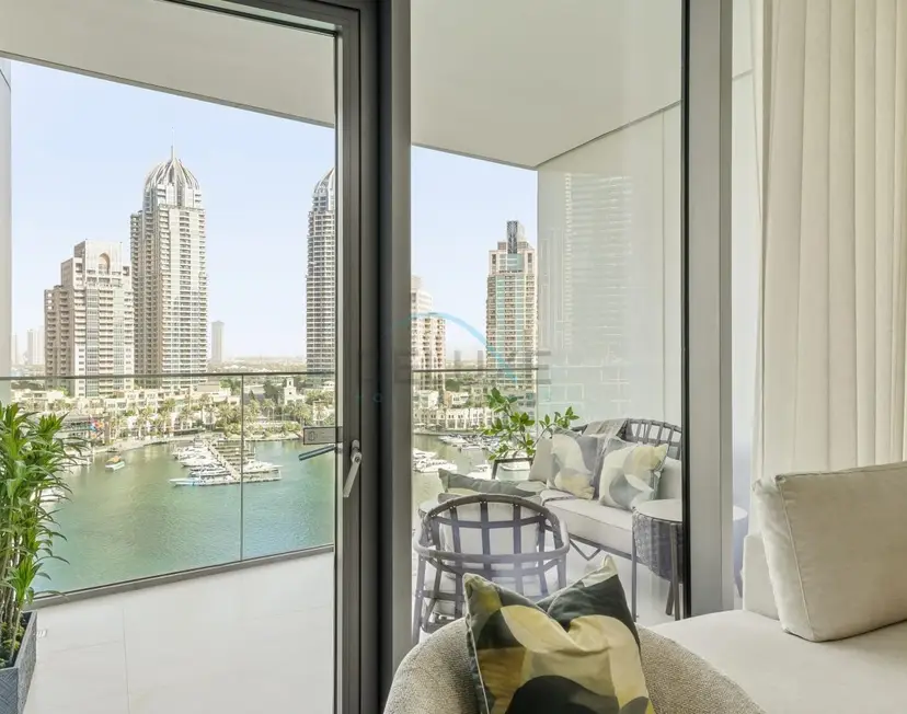Appartement 1 chambre avec vue sur la marina et la ville — Dubai Marina — photo 13