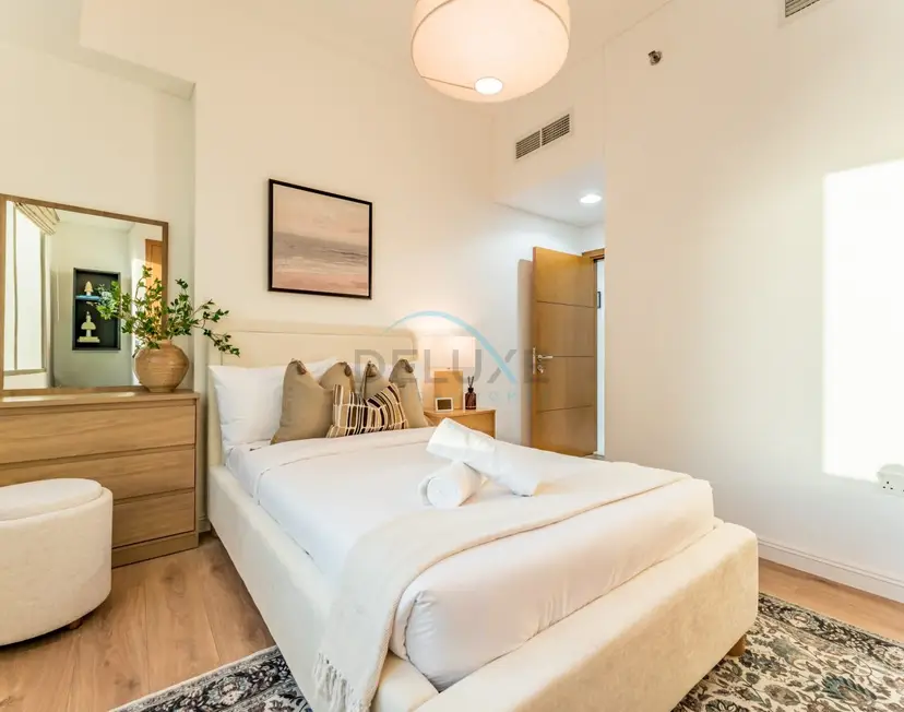 3-Bedroom with Sea View, Short Stroll From Marina Walk — Dubai Marina — photo 17