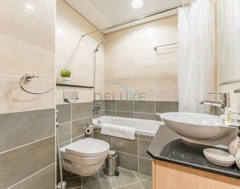 3-Bedroom with Sea View, Short Stroll From Marina Walk — Dubai Marina — photo 20