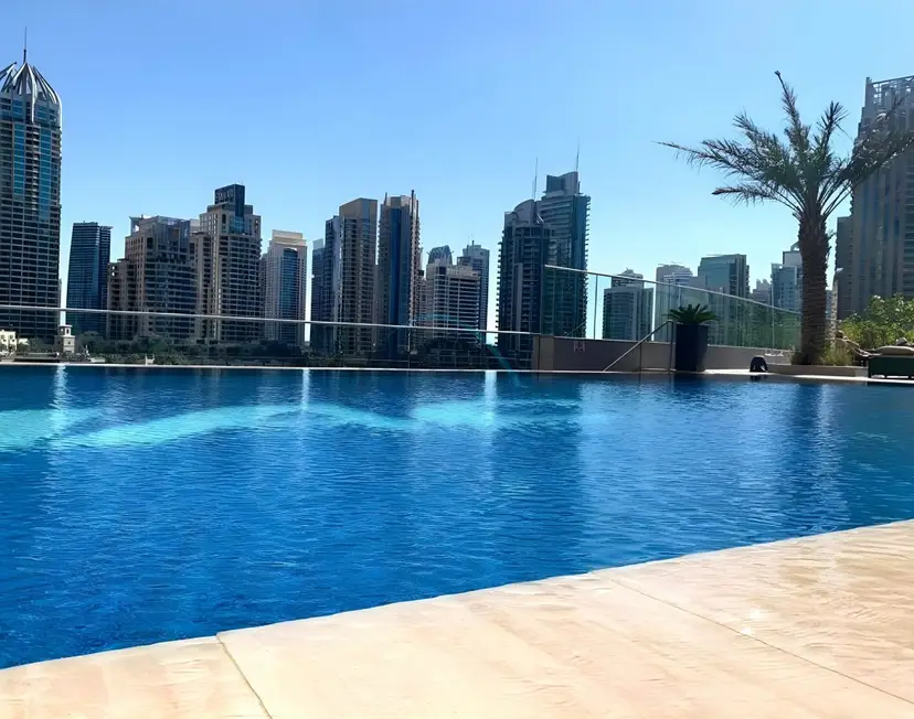 شقة بثلاث غرف نوم في طابق مرتفع مع شرفة مطلة على المارينا، قريبة من الشاطئ — دبي مارينا — photo 35