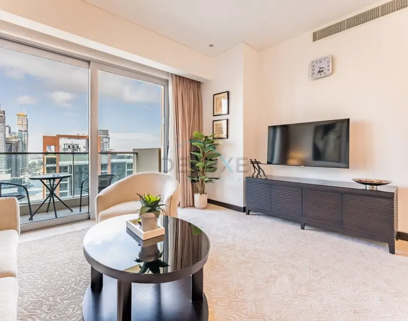Appartement 1 chambre en étage élevé, balcon avec vue sur le canal de Dubaï — Dubai Marina — photo 1